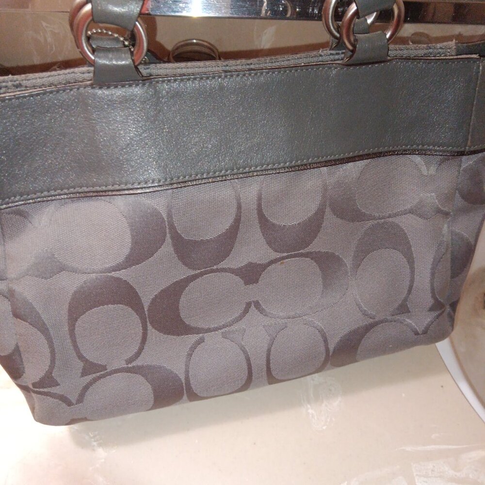 Couch Purse - Picture 2 of 4